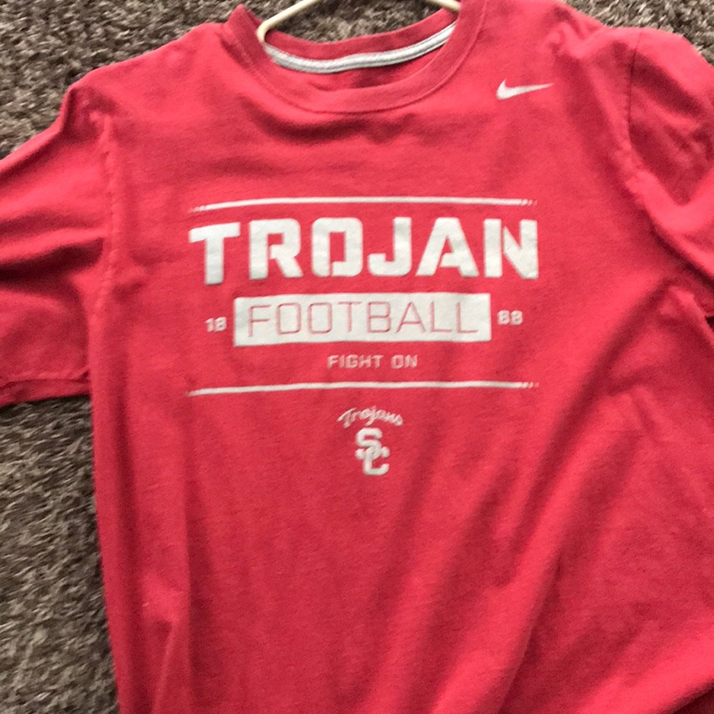 USC Trojans Nike Shirt